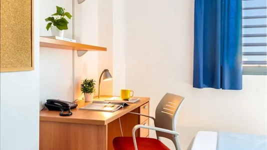 Rooms in Bami - photo 3