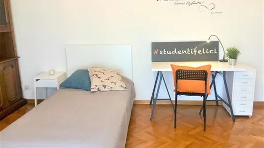 Rooms in Florence - photo 3