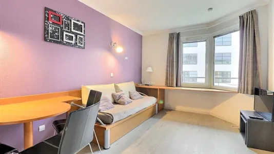 Apartments in Boulogne-Billancourt - photo 1