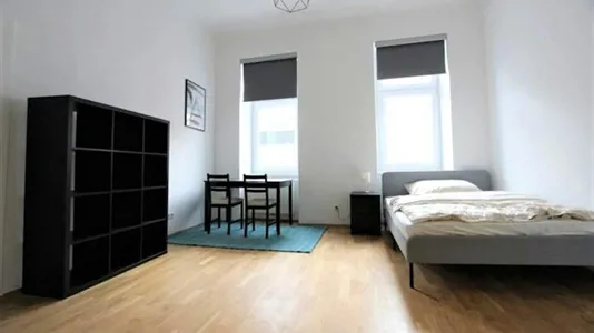 Apartments in Wien Rudolfsheim-Fünfhaus - photo 1