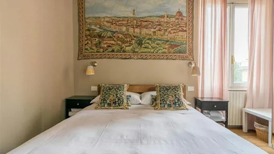 Apartments in Florence - photo 2