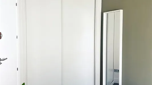 Rooms in Madrid Chamartín - photo 3