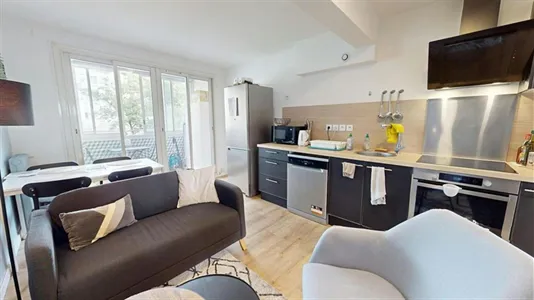 Rooms in Lyon - photo 6