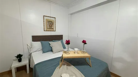 Houses in Toledo - photo 7