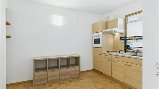 Apartments in Stuttgart-Süd - photo 2