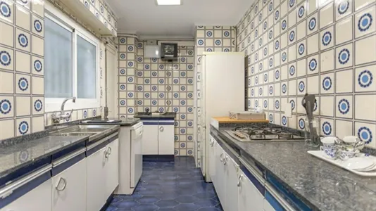 Rooms in Valencia Ciutat Vella - photo 9