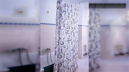 Rooms in el Camí de Vera - photo 9