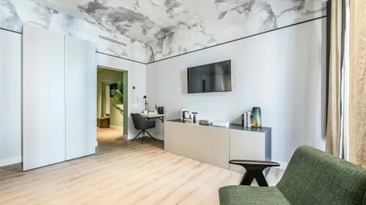 Apartments in Madrid Centro - photo 4