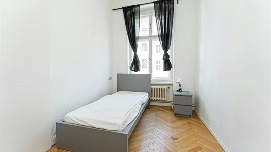 Rooms in Berlin Friedrichshain-Kreuzberg - photo 1