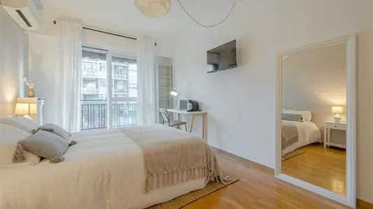 Rooms in Madrid Chamartín - photo 4