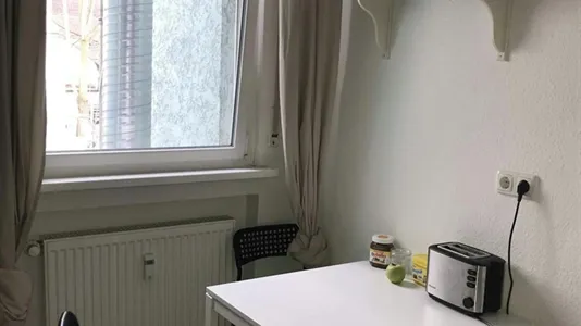 Rooms in Frankfurt Süd - photo 5