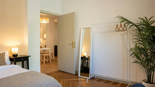 Rooms in Madrid Chamartín - photo 4