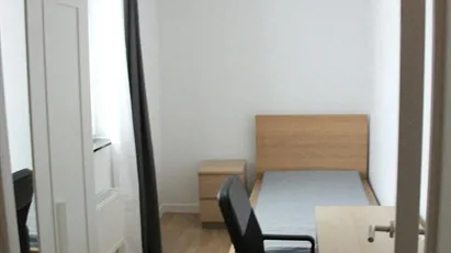 Room for rent in Brussels Schaarbeek, Brussels