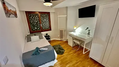 Room for rent in Zaragoza, Aragón