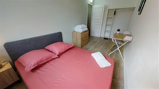 Rooms in Lyon - photo 4