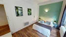 Room for rent, Paris 16éme arrondissement (North), Paris, &lt;span class=&quot;blurred street&quot; onclick=&quot;ProcessAdRequest(10690654)&quot;&gt;&lt;span class=&quot;hint&quot;&gt;See streetname&lt;/span&gt;[xxxxxxxxxxxxx]&lt;/span&gt;