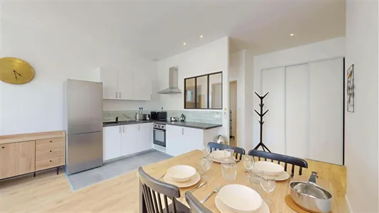 Rooms in Marseille 6ème arrondissement - photo 7