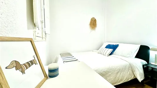 Rooms in Madrid Chamberí - photo 2