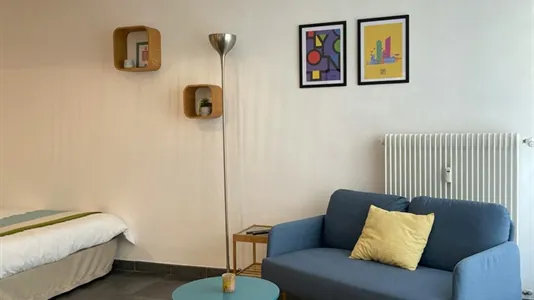 Apartments in Lyon - photo 4