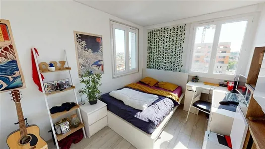Rooms in Toulouse - photo 1