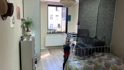 Room for rent in Brussels Schaarbeek, Brussels