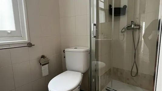 Rooms in Bilbao - photo 10