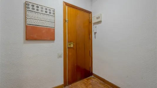 Rooms in Madrid Moncloa-Aravaca - photo 9
