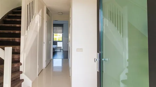 Apartments in Location is not specified - photo 3