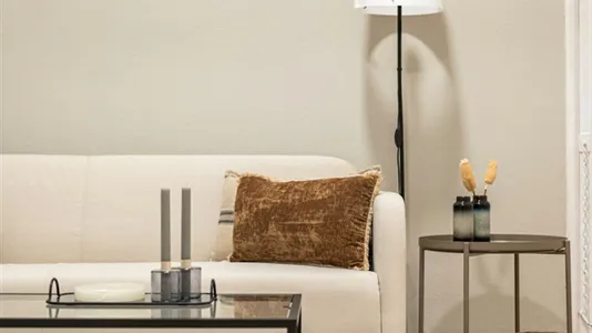 Rooms in Barcelona Sarrià-St. Gervasi - photo 8