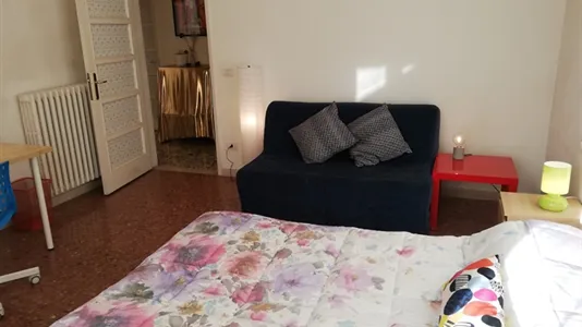 Rooms in Florence - photo 6