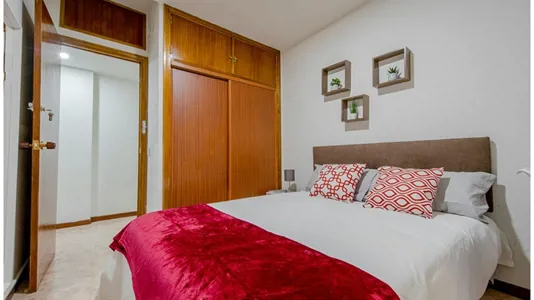 Rooms in Madrid Retiro - photo 2