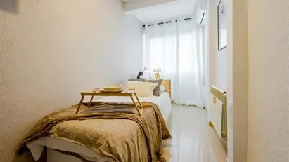 Room for rent in Madrid Retiro, Madrid