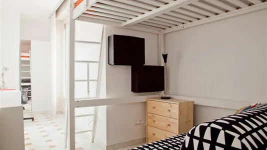 Rooms in Roma Municipio II – Parioli/Nomentano - photo 9