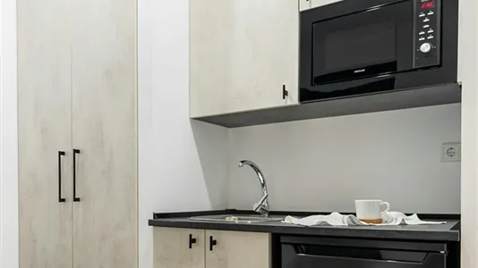 Rooms in Madrid Moncloa-Aravaca - photo 8