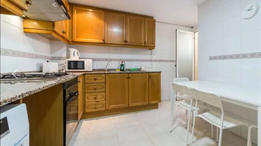 Rooms in Valencia Camins al Grau - photo 6
