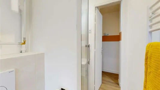 Rooms in Paris 10ème arrondissement - photo 10