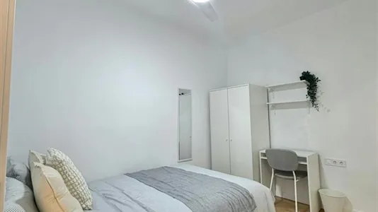 Rooms in Mislata - photo 6