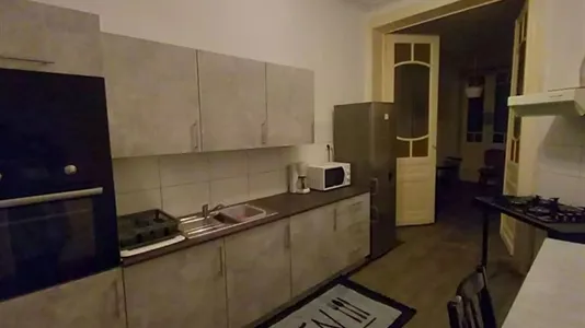 Rooms in Brussels Schaarbeek - photo 10