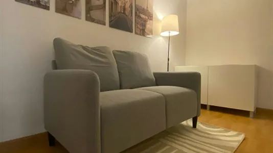 Rooms in Madrid Chamartín - photo 10