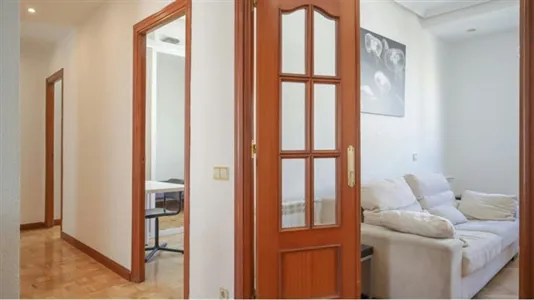 Rooms in Madrid Ciudad Lineal - photo 8