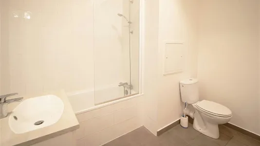 Rooms in Paris 19ème arrondissement - photo 6