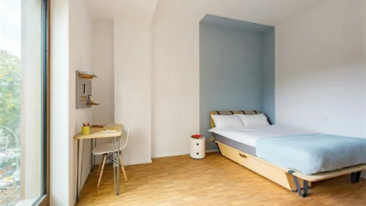 Rooms in Frankfurt Innenstadt II - photo 1