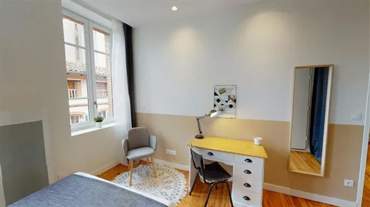 Rooms in Toulouse - photo 2