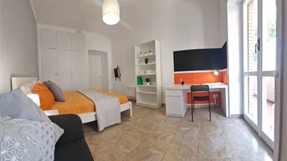 Room for rent in Roma Municipio VIII – Appia Antica, Rome