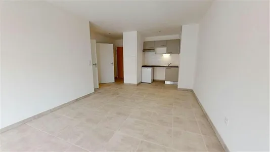 Apartments in Toulouse - photo 8