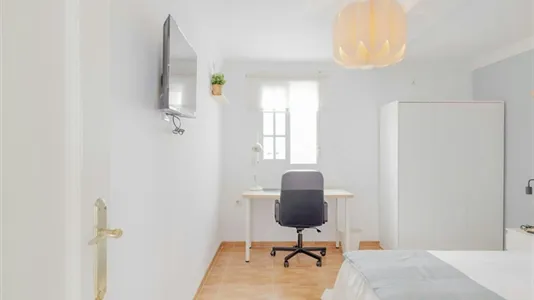 Rooms in Jerez de la Frontera - photo 4