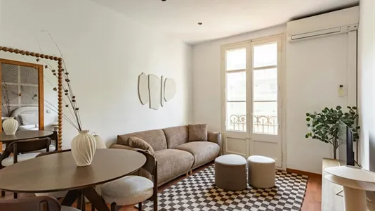 Apartments in Barcelona Eixample - photo 3