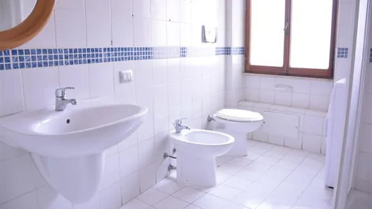 Rooms in Cagliari - photo 6