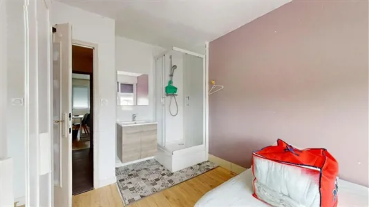 Rooms in Angers - photo 3