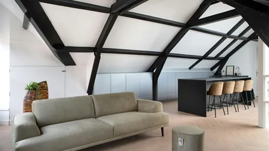 Apartments in Rotterdam Centrum - photo 4